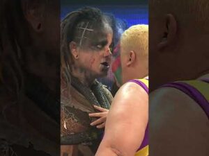 【怪物と超獣】こんなに怖い女の睨み合いはありませんよ...【プロレス】